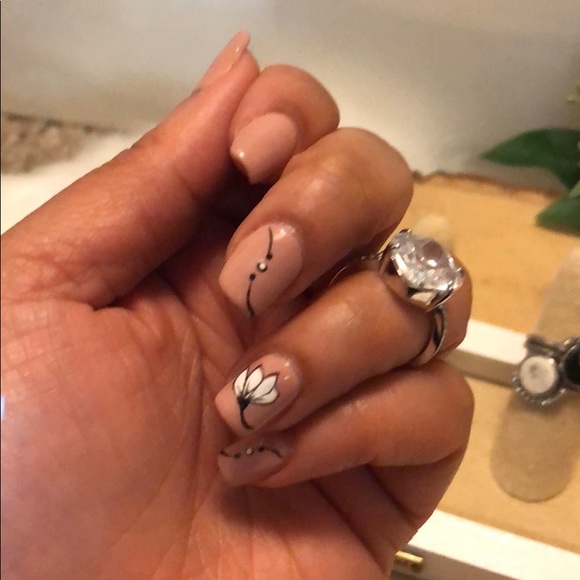 Crystal Ring - Picture 5 of 6